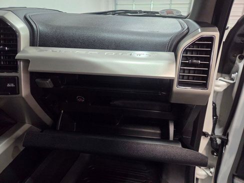 Used 2020 Ford F450 Lariat w/ Lariat Ultimate Package image 38