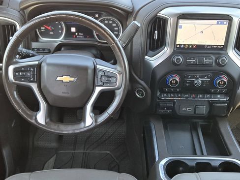 Used 2020 Chevrolet Silverado 1500 LTZ w/ LTZ Premium Package AWD/4WD image 32