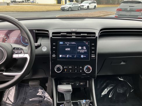 Used 2022 Hyundai Santa Cruz SEL w/ Activity Package image 25