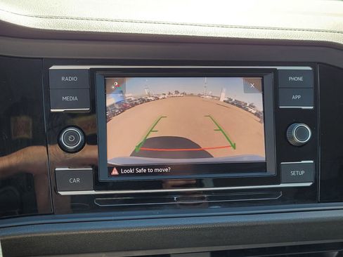 Used 2019 Volkswagen Jetta S image 24