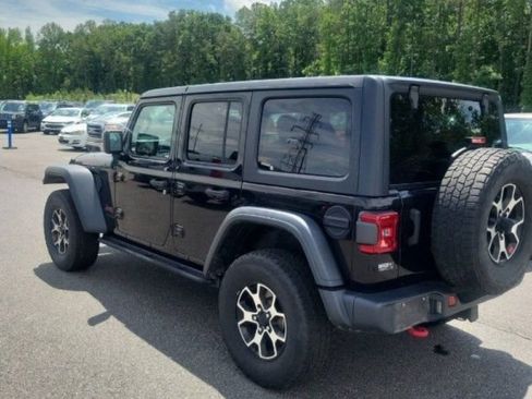 Used 2021 Jeep Wrangler Unlimited Rubicon w/ LED Lighting Group AWD/4WD image 8