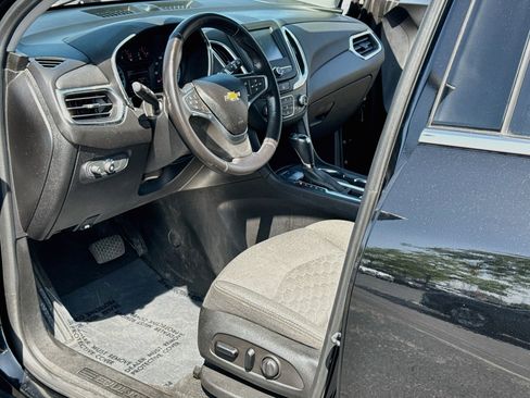 Used 2018 Chevrolet Equinox LT AWD/4WD image 11