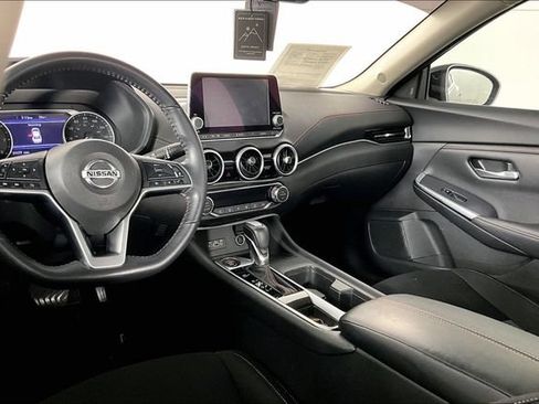 Used 2023 Nissan Sentra SR w/ Midnight Edition Package FWD image 4