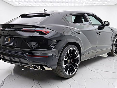 Used 2024 Lamborghini Urus S AWD/4WD image 12