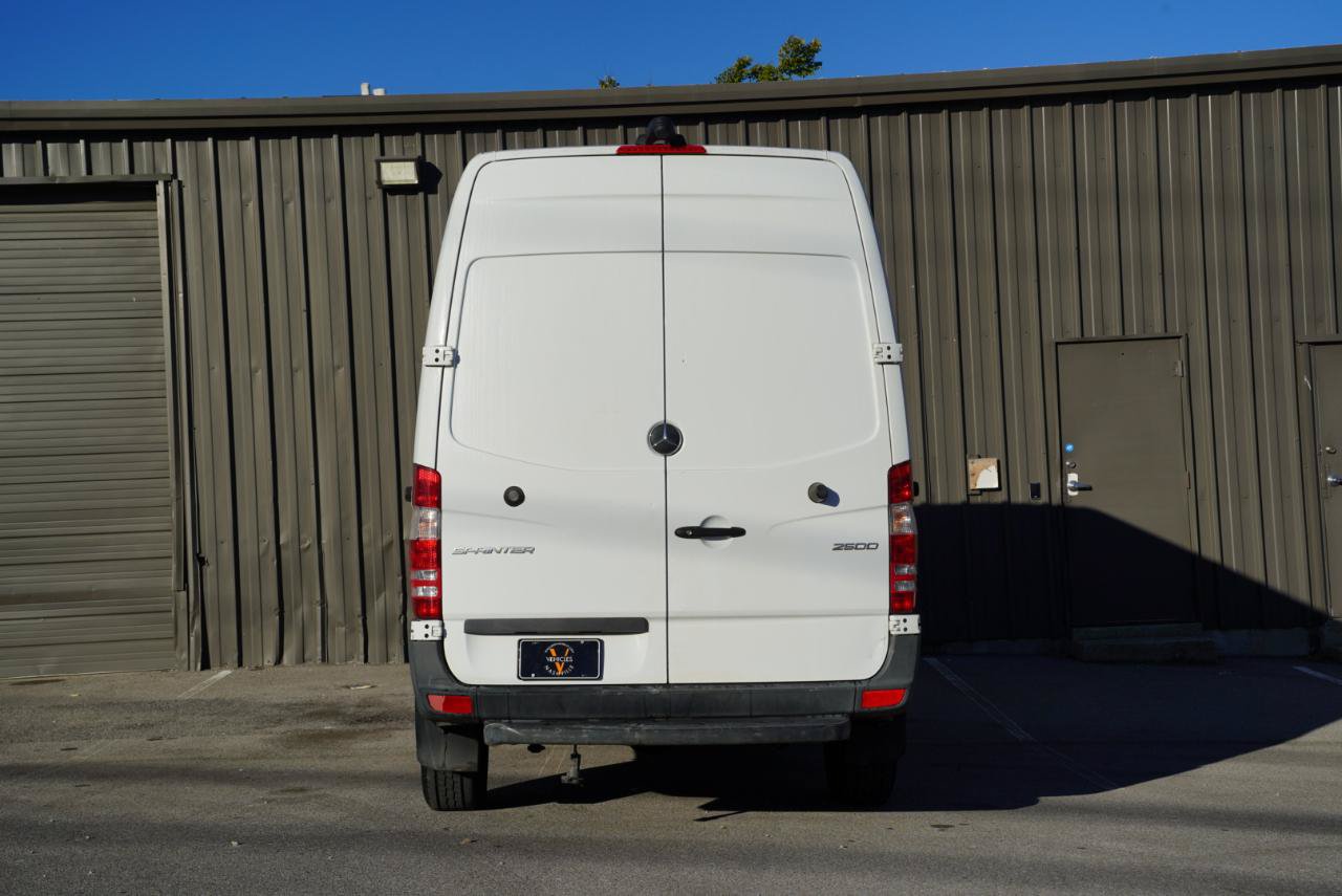 Used 2018 Mercedes-Benz Sprinter 2500 image 8