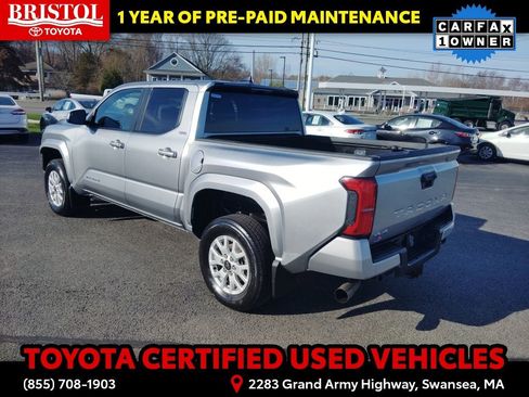 Certified 2025 Toyota Tacoma SR5 image 6