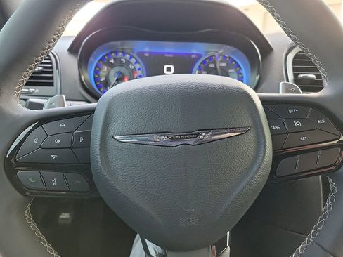 Used 2023 Chrysler 300 S image 16
