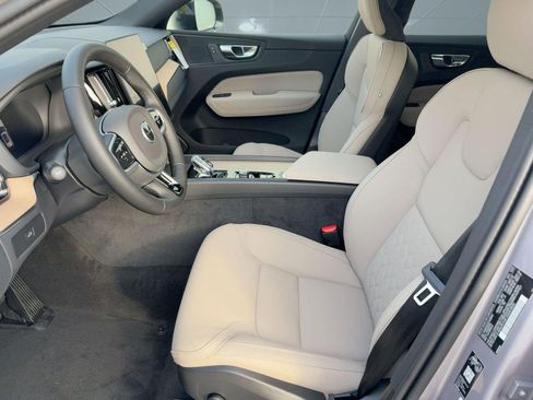 Certified 2026 Volvo XC60 B5 Core w/ Climate Package AWD/4WD image 5