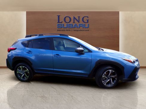 Certified 2024 Subaru Crosstrek 2.0i Premium image 7