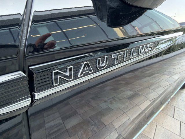 Certified 2022 Lincoln Nautilus Black Label AWD/4WD image 8