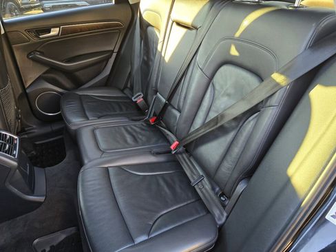 Used 2017 Audi Q5 2.0T Premium Plus image 31