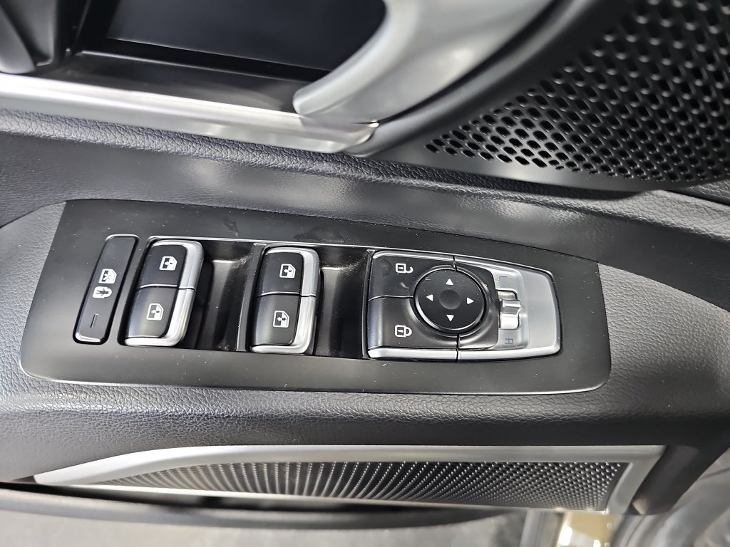 Used 2021 Kia Telluride S AWD/4WD image 26