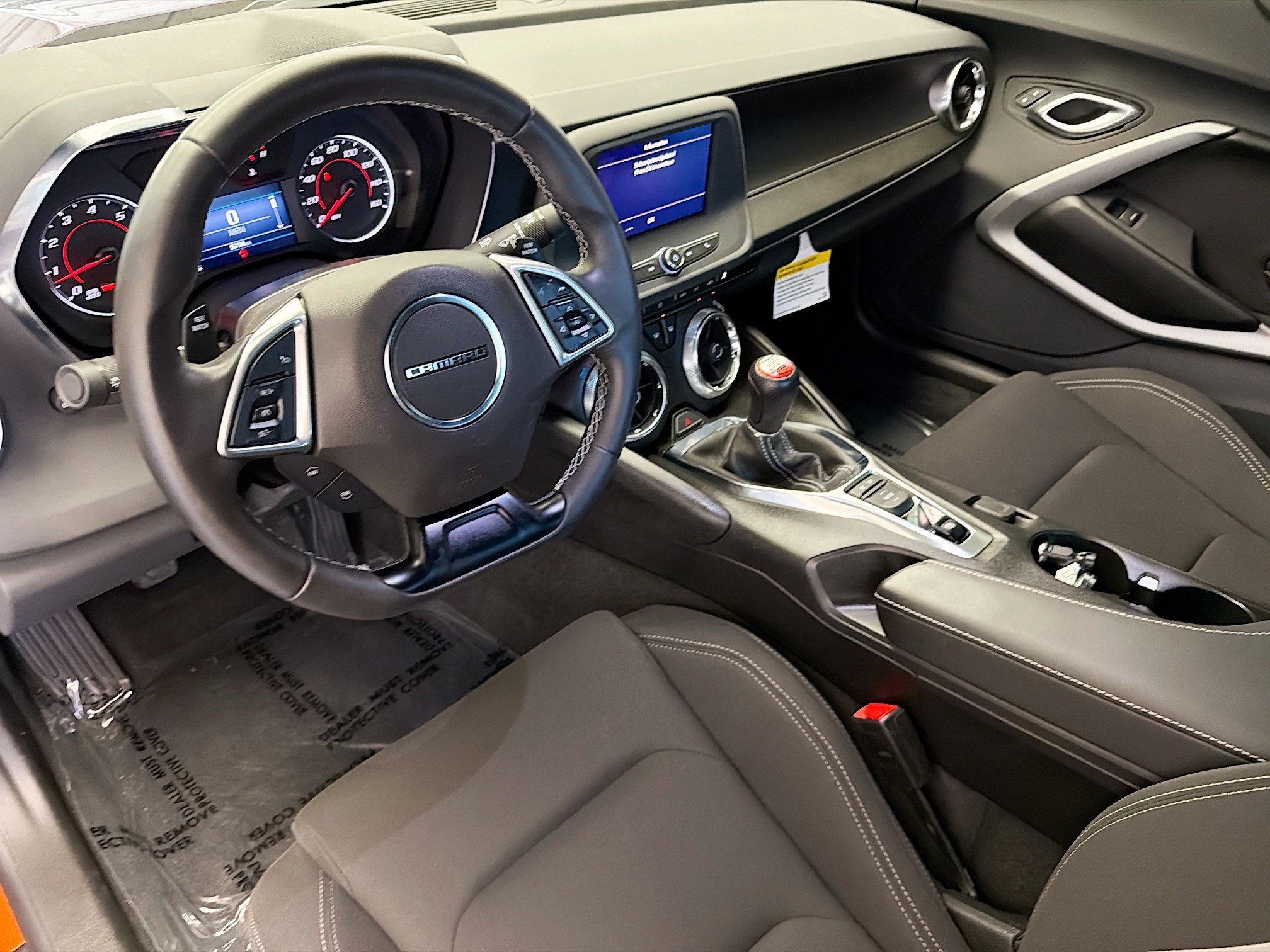 Used 2022 Chevrolet Camaro LT RWD image 7