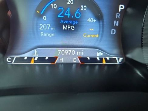 Used 2022 Jeep Cherokee Limited AWD/4WD image 7