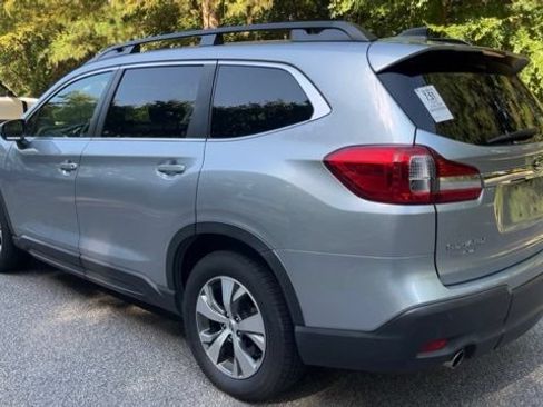 Used 2022 Subaru Ascent Premium w/ Convenience Package AWD/4WD image 7
