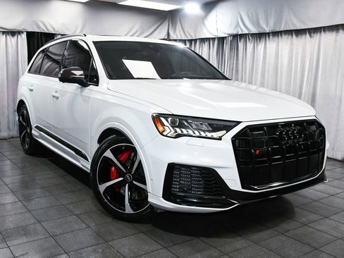 Used 2023 Audi SQ7 Prestige AWD/4WD image 3