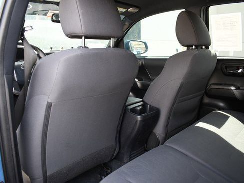 Used 2019 Toyota Tacoma TRD Off-Road w/ Technology Package image 21