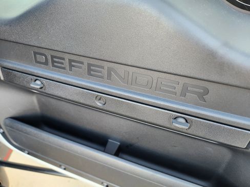 New 2026 Land Rover Defender 130 V8 image 36