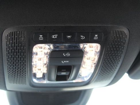 Used 2023 Mercedes-Benz GLE 450 4MATIC w/ AMG Line Exterior image 20