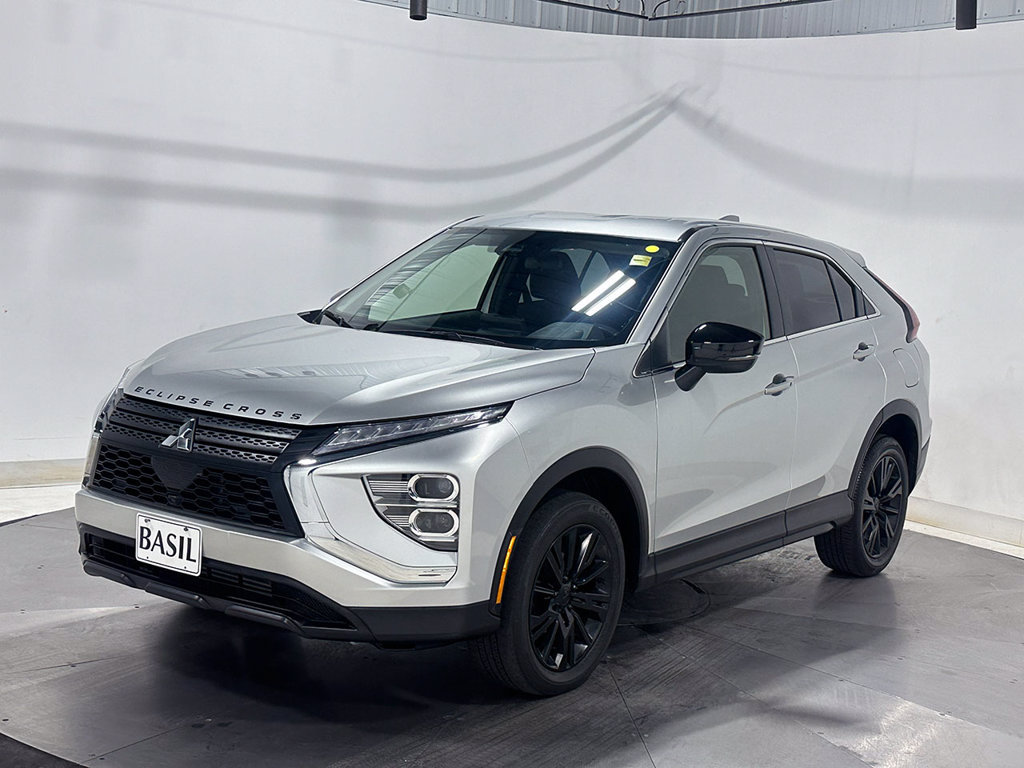 Used 2024 Mitsubishi Eclipse Cross AWD image 8