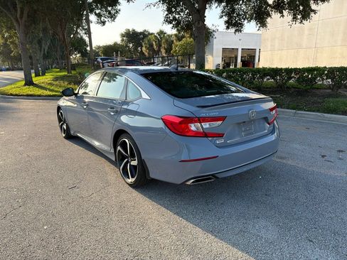 Used 2022 Honda Accord Sport image 3