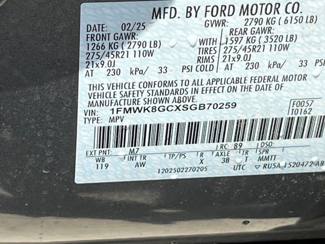 Used 2025 Ford Explorer ST w/ Sun And Sound Package AWD/4WD image 34