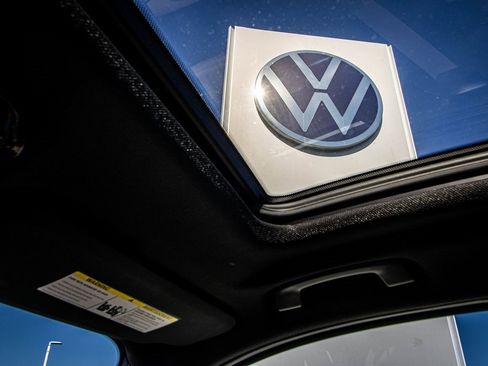 Used 2021 BMW X3 sDrive30i w/ Premium Package image 37