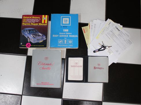 Used 1988 Cadillac Eldorado Coupe FWD image 71
