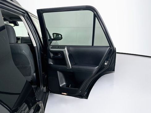 Used 2022 Toyota 4Runner Trail Special Edition AWD/4WD image 30