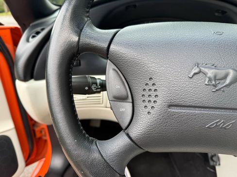 Used 1996 Ford Mustang GT RWD image 21