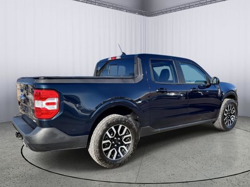 Used 2022 Ford Maverick Lariat w/ Equipment Group 500A Standard image 6