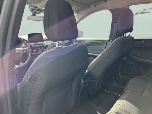 Used 2023 Ford Escape Active image 16