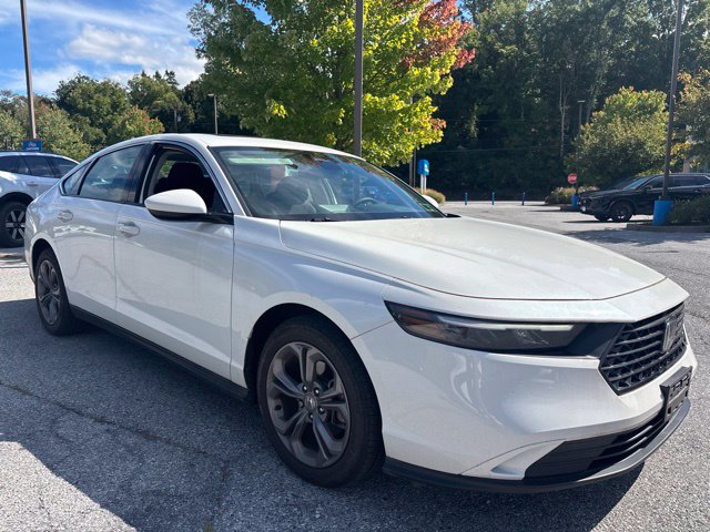 Certified 2024 Honda Accord EX image 11
