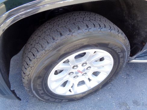 Used 2016 GMC Yukon SLT image 7