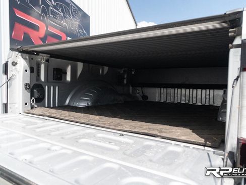 Used 2017 Ford F250 Platinum w/ Platinum Ultimate Package image 57