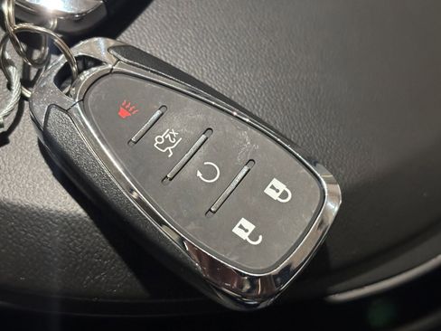 Used 2023 Chevrolet Malibu LT w/ Driver Confidence Package FWD image 25