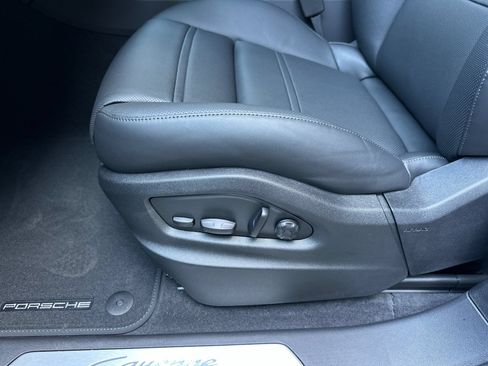 New 2026 Porsche Cayenne AWD/4WD image 14