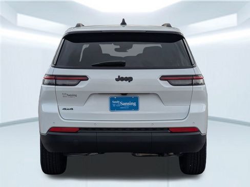 New 2025 Jeep Grand Cherokee L Altitude image 6