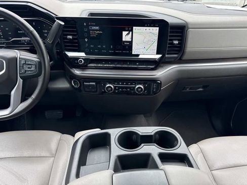 Used 2025 GMC Sierra 1500 SLT RWD image 19