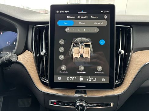 New 2026 Volvo XC60 B5 Plus w/ Climate Package image 14