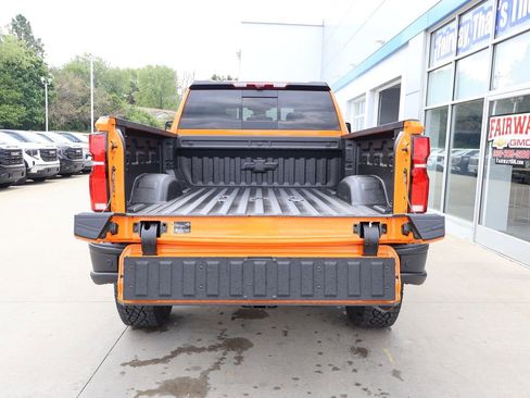 New 2026 Chevrolet Silverado 2500 ZR2 w/ ZR2 Bison Edition AWD/4WD image 35