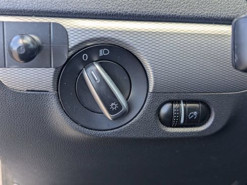 Used 2017 Volkswagen Jetta S FWD image 22