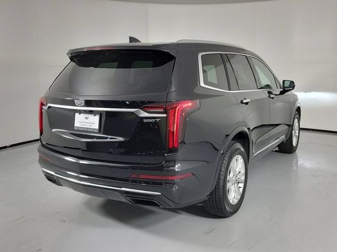 Certified 2024 Cadillac XT6 Luxury AWD/4WD image 3