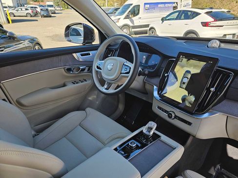 New 2026 Volvo XC90 B6 Ultra AWD/4WD image 10