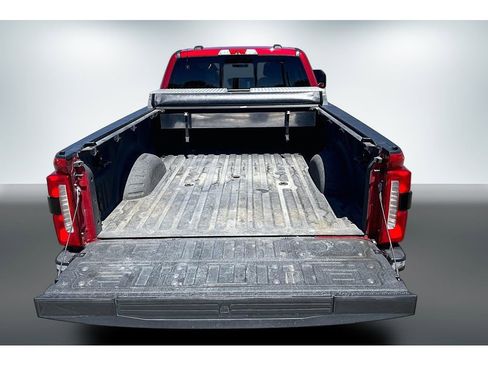 Used 2023 Ford F350 Lariat w/ Lariat Ultimate Package AWD/4WD image 7