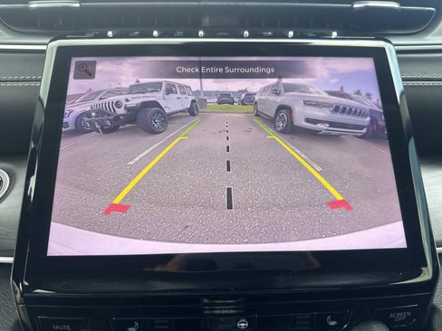 Used 2022 Jeep Grand Cherokee Limited RWD image 27