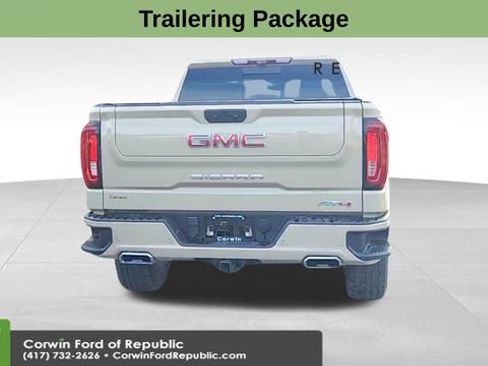 Used 2022 GMC Sierra 1500 AT4 w/ AT4 Premium Package image 8