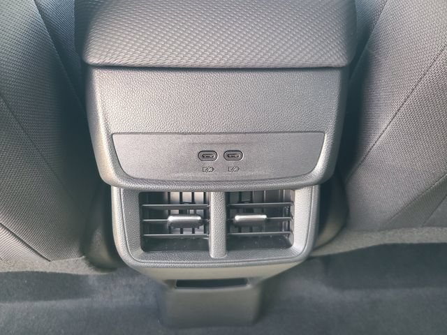 New 2026 Chevrolet Equinox LT w/ Safety and Technology Package FWD image 16