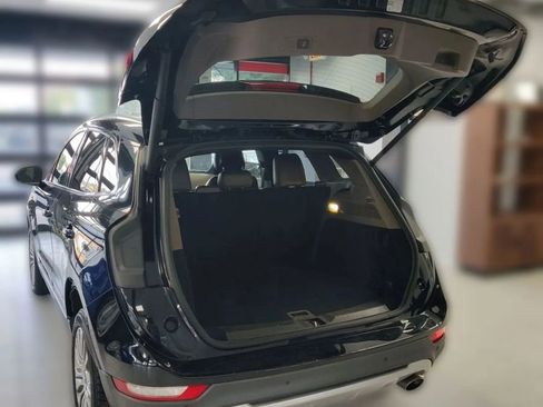 Used 2017 Lincoln MKC Reserve image 8