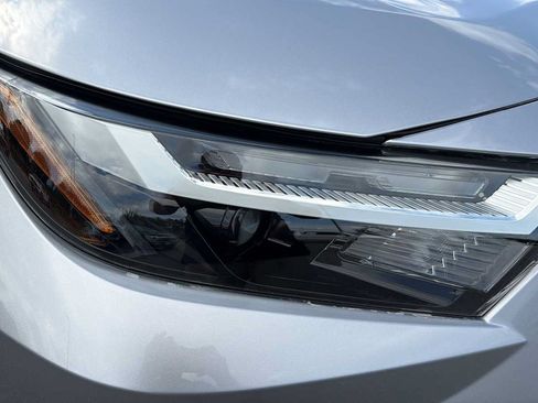 Used 2025 Toyota RAV4 LE AWD/4WD image 26